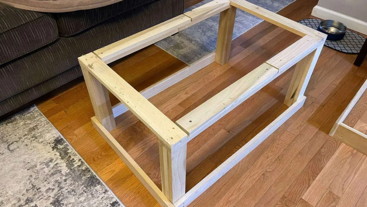 frame of a dog platform to be used with ramps for a dog walk Frame of a dog platform to be used with ramps for a dog walk