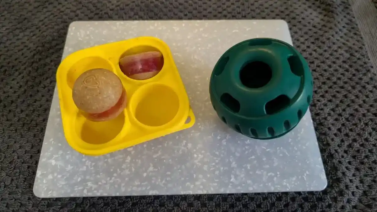 Peanut butter and jelly make a great option for pupsicle recipes